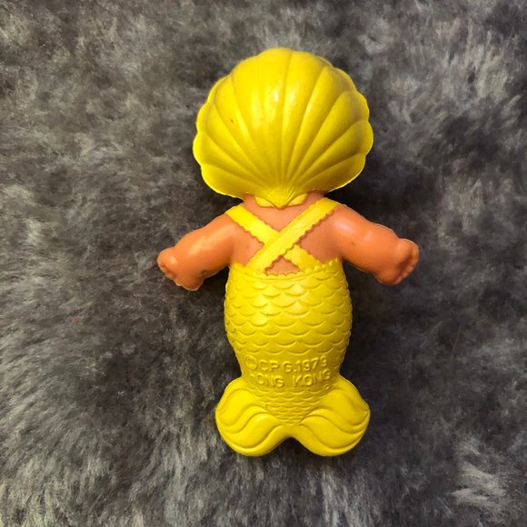 Baby Seabrina Yellow MERMAID DOLL - Picture 2 of 2